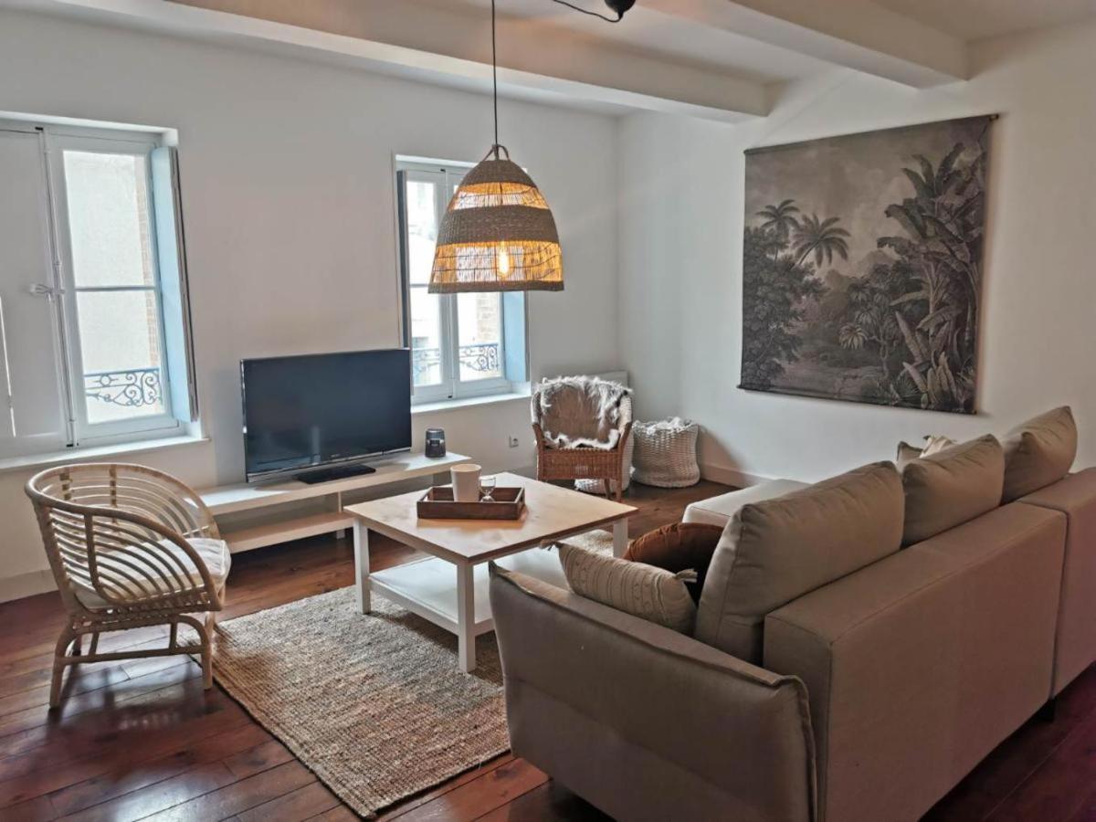 Santocha : Appartement En Plein Coeur De Ville ! Carcassonne Ngoại thất bức ảnh