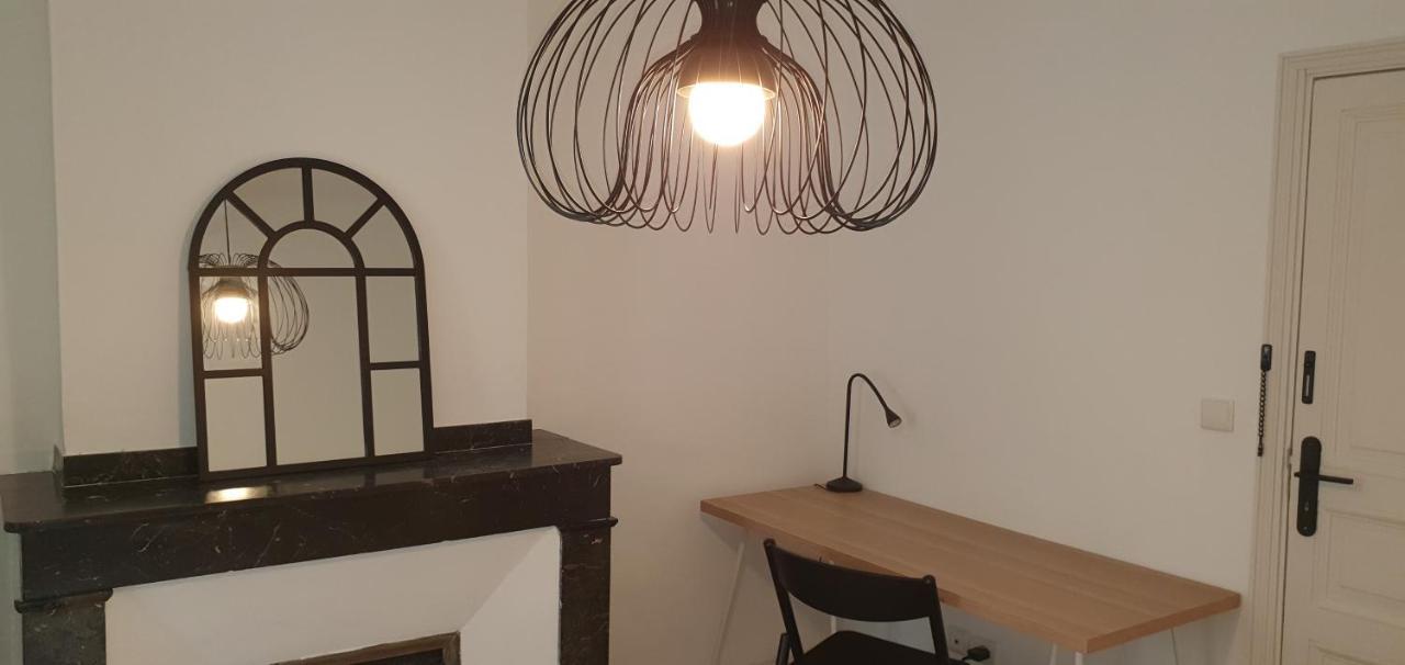 Santocha : Appartement En Plein Coeur De Ville ! Carcassonne Ngoại thất bức ảnh