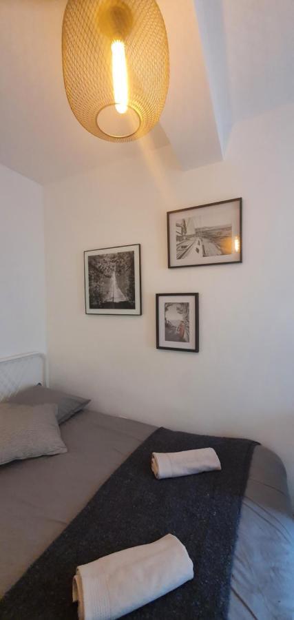 Santocha : Appartement En Plein Coeur De Ville ! Carcassonne Ngoại thất bức ảnh